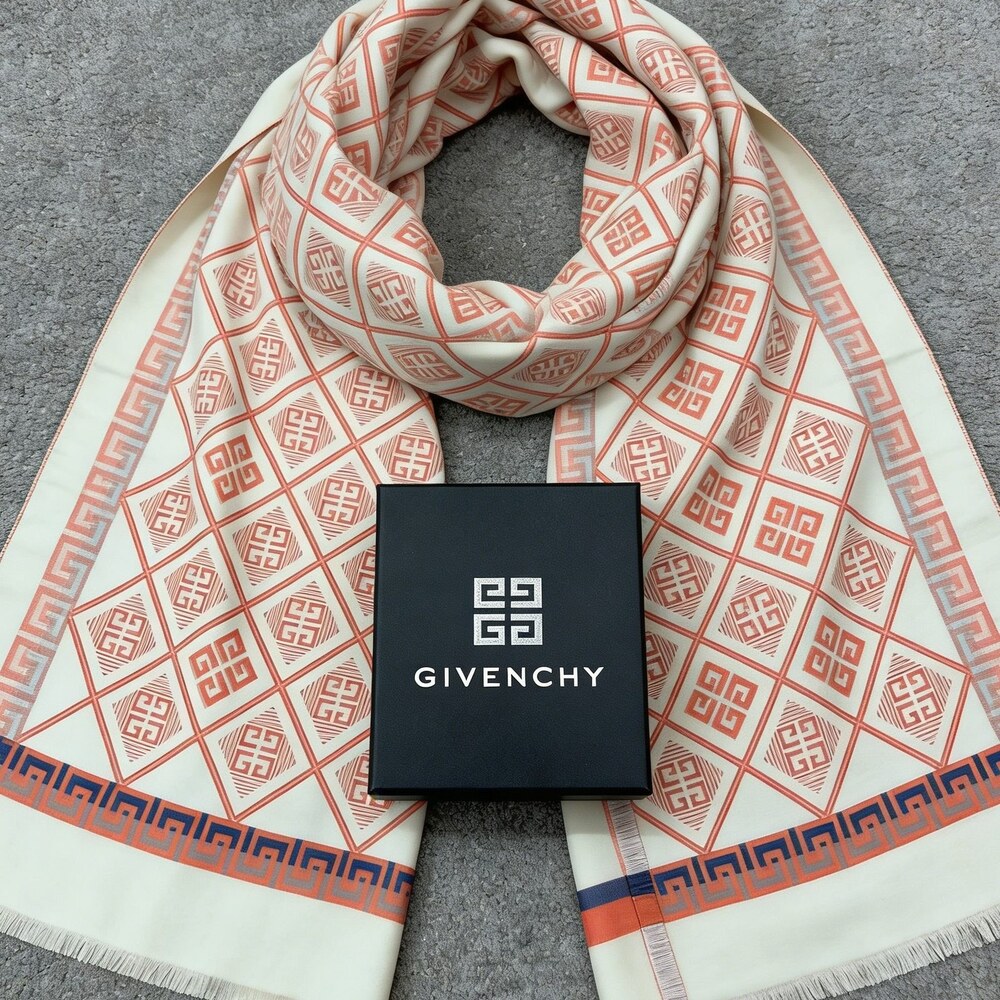 Givenchy Cream Pink Geometric Monogram Scarf - Picture 1 of 4